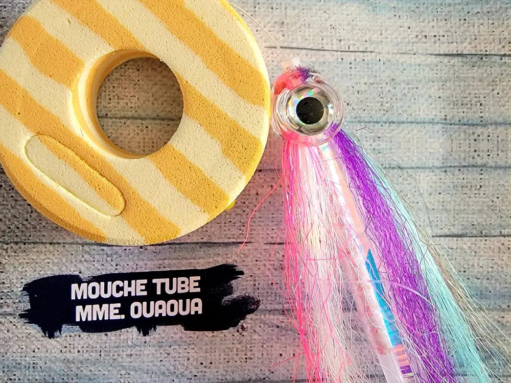 mouche tube salmonidés